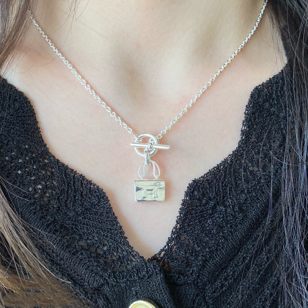 [Clara Jewels]CONSTANCE PEDANT SILVER NECKLACE