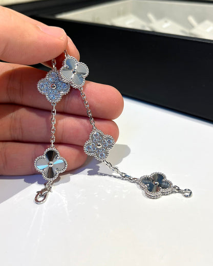 [Clara Jewels] CLOVER 5 MOTIF LASER BRACELET COLLECTION