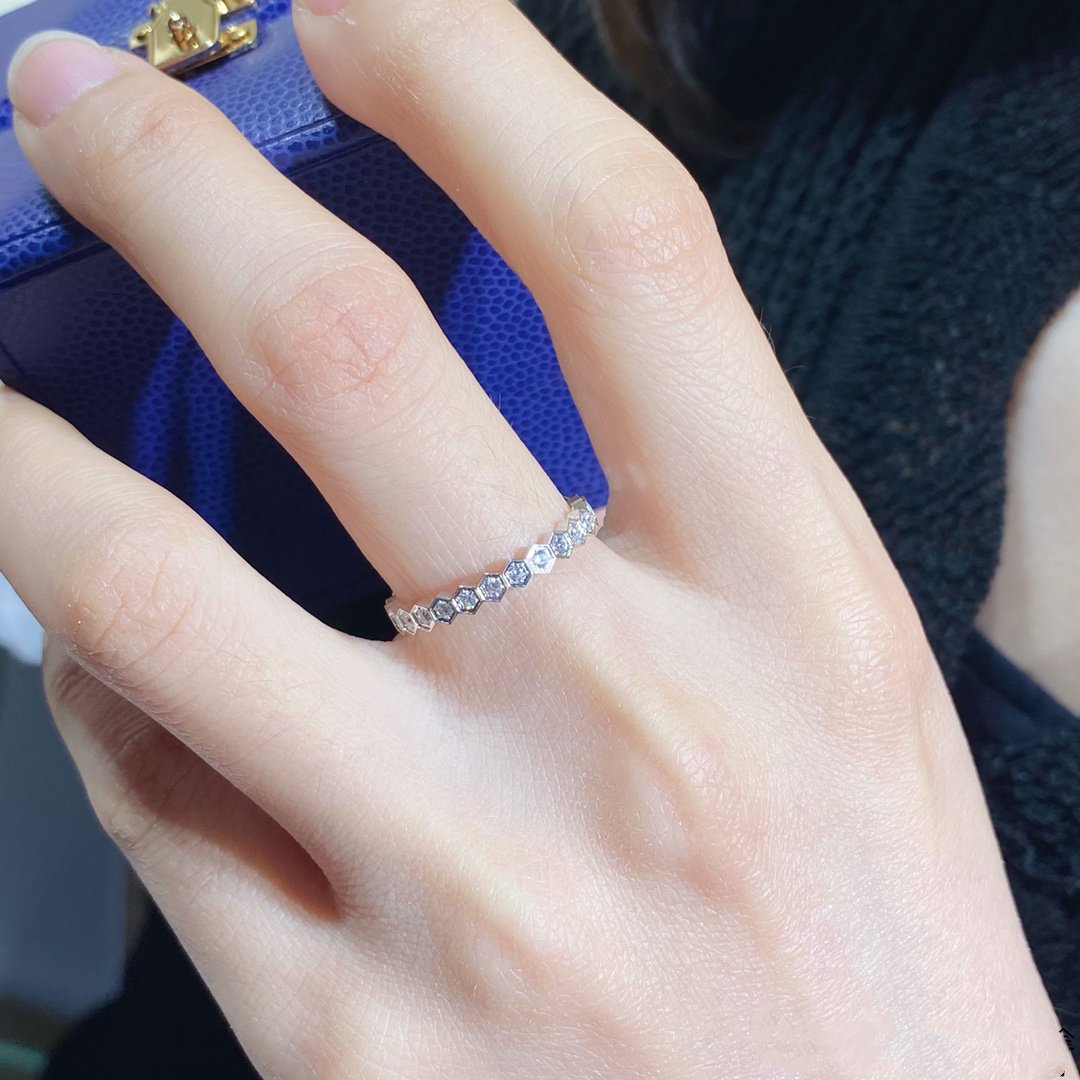 [Clara Jewels]BEE LOVE DIAMOND PAVED SMALL RING