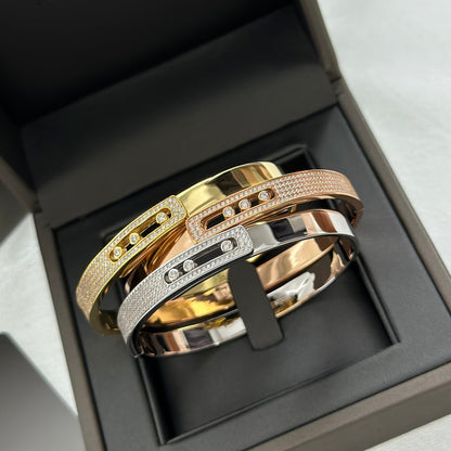 [Clara Jewely]Move Noa Rose Gold Pav茅 Diamond Bangle Bracelet