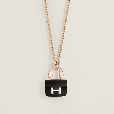 [Clara Jewels]WOMEN'S HM AMULETTES CONSTANCE PENDANT NECKLACE