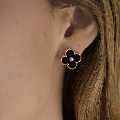 [Clara Jewels]CLOVER MEDIUM 1 MOTIFS ONYX DIAMOND EARRINGS