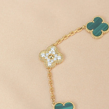 [Clara Jewels] CLOVER 5 MOTIF MALACHITE BRACELET COLLECTION