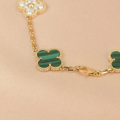 [Clara Jewels] CLOVER 5 MOTIF MALACHITE BRACELET COLLECTION