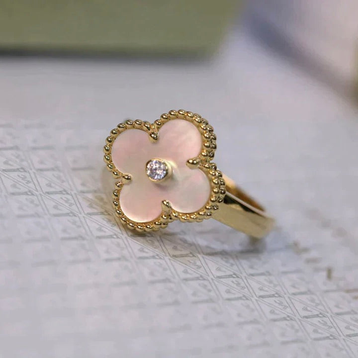 [Clara Jewels]CLOVER PINK MOP RING GOLD DIAMOND