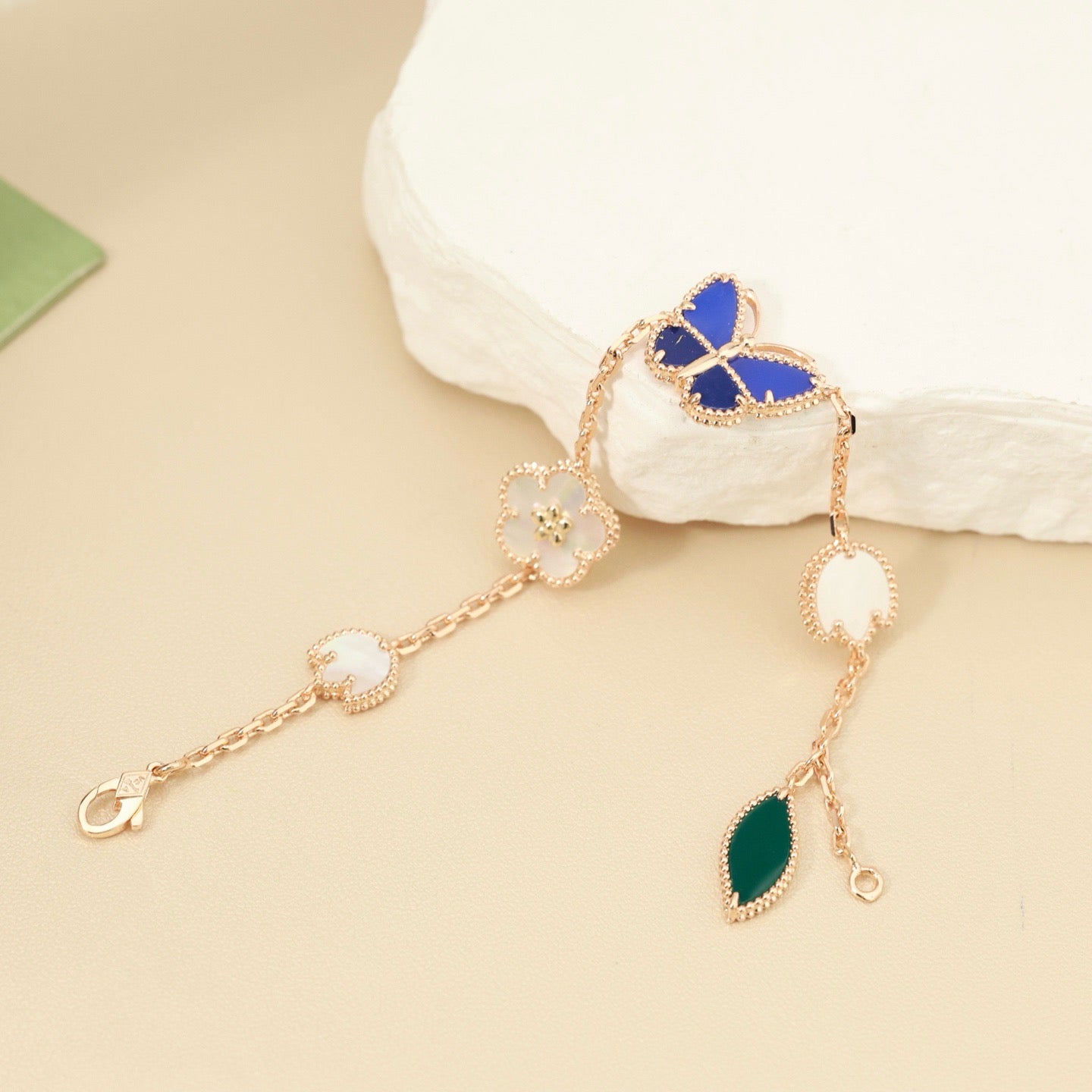 [Clara Jewels]LUCKY SPRING BUTTERFLY 5 MOTIF BRACELET