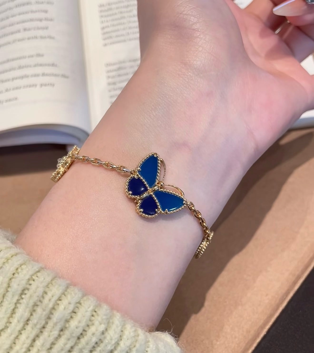 [Clara Jewels]LUCKY SPRING BUTTERFLY 5 MOTIF BRACELET
