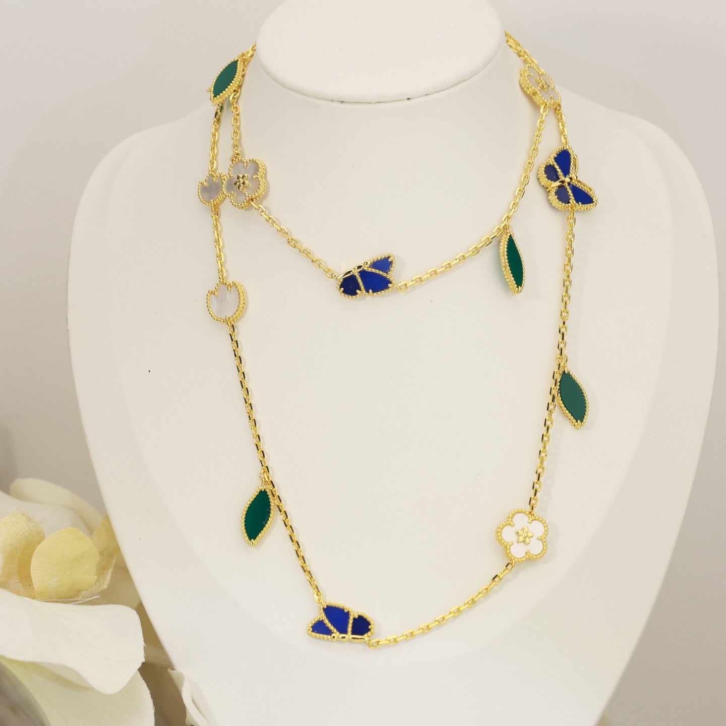 [Clara Jewels]LUCKY SPRING BUTTERFLY 15 FLOWER NECKLACE