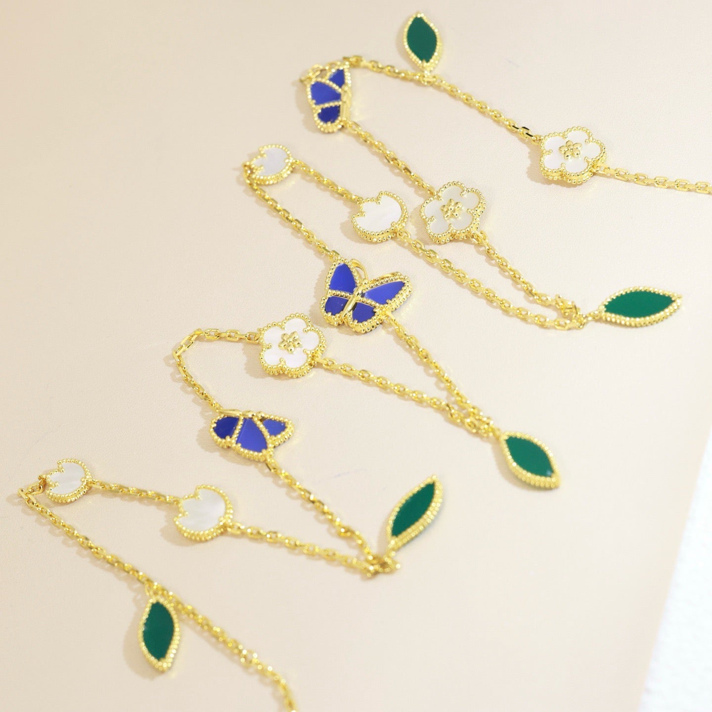 [Clara Jewels]LUCKY SPRING BUTTERFLY 15 FLOWER NECKLACE