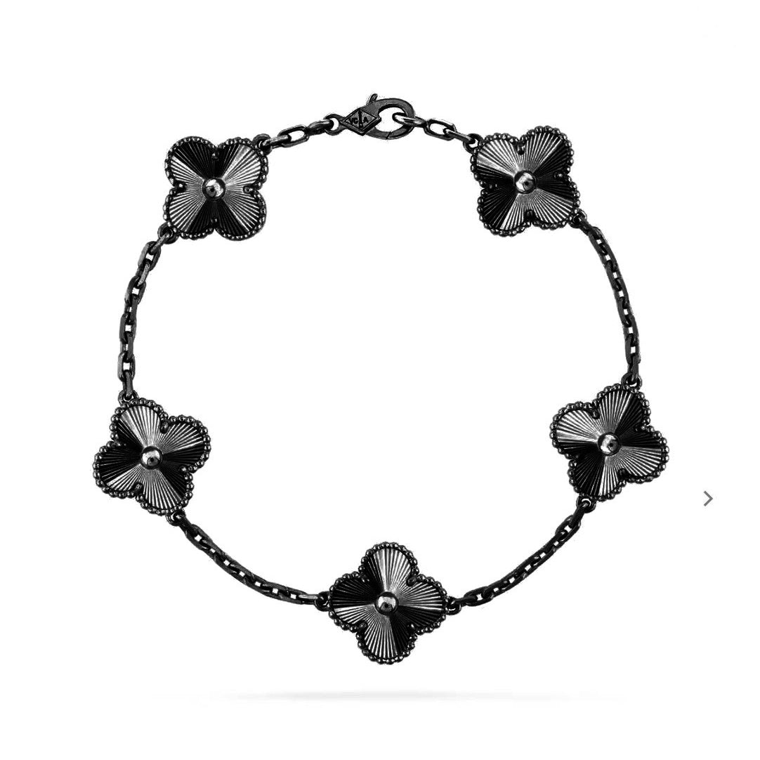 [Clara Jewels]CLOVER 5 MOTIF BLACK BRACELET