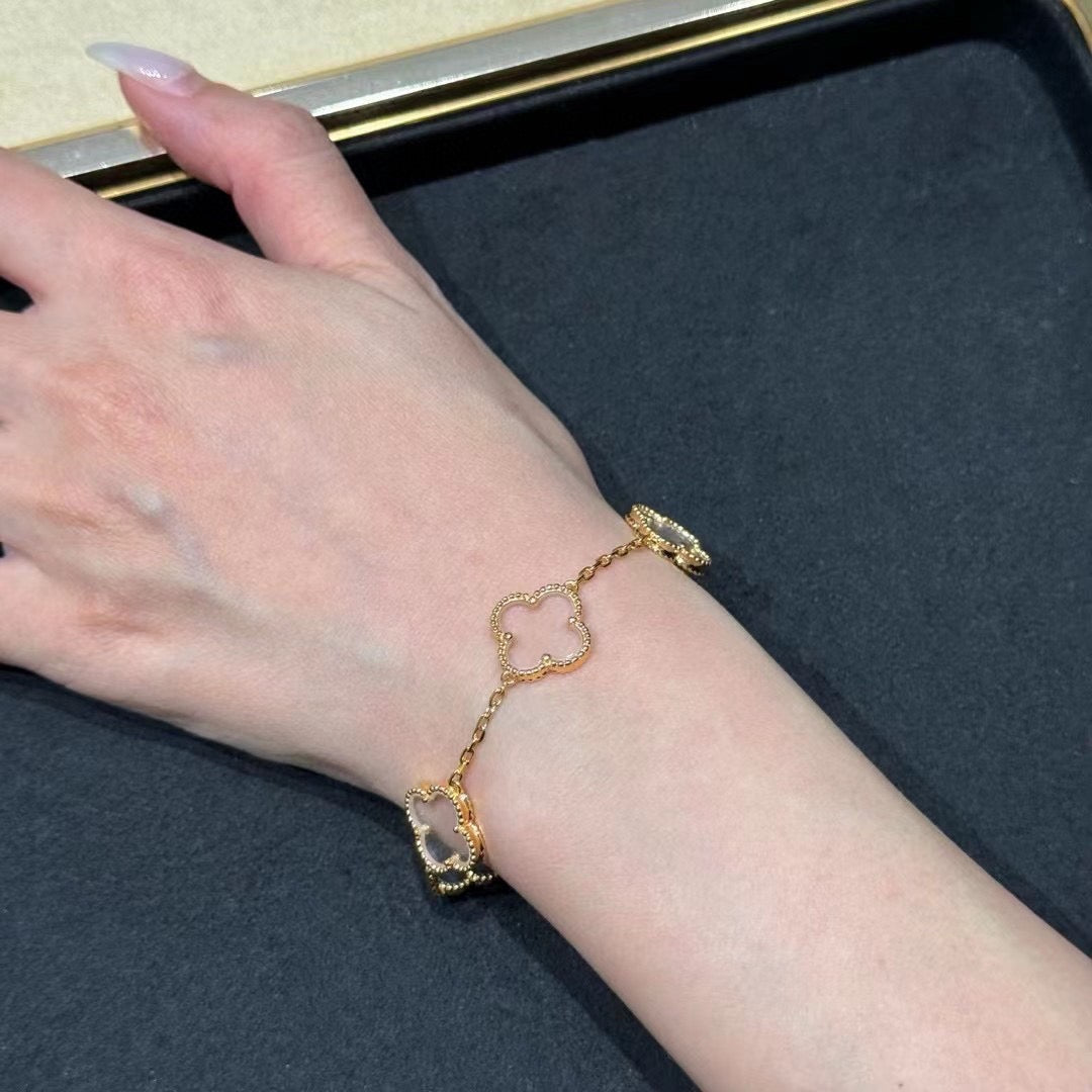 [Clara Jewels]CLOVER 5 MOTIF ROCK CRYSTAL BRACELET