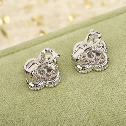 [Clara Jewels]CLOVER DIAMOND STUD EARRINGS