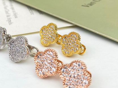 [Clara Jewels]CLOVER DIAMOND STUD EARRINGS