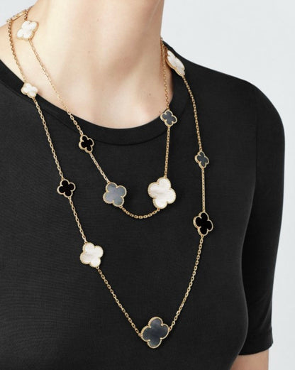 [Clara Jewels]CLOVER 16 MOTIF CHALCEDONY MOP Gold NECKLACE