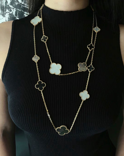 [Clara Jewels]CLOVER 16 MOTIF CHALCEDONY MOP Gold NECKLACE