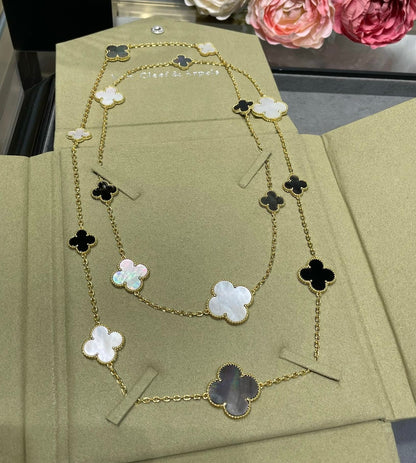 [Clara Jewels]CLOVER 16 MOTIF CHALCEDONY MOP Gold NECKLACE