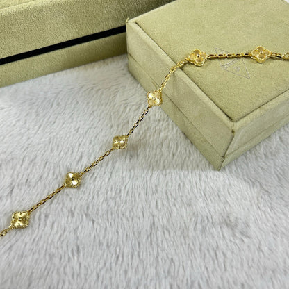 [Clara Jewels]CLOVER 6 MOTIF DIAMOND BRACELET