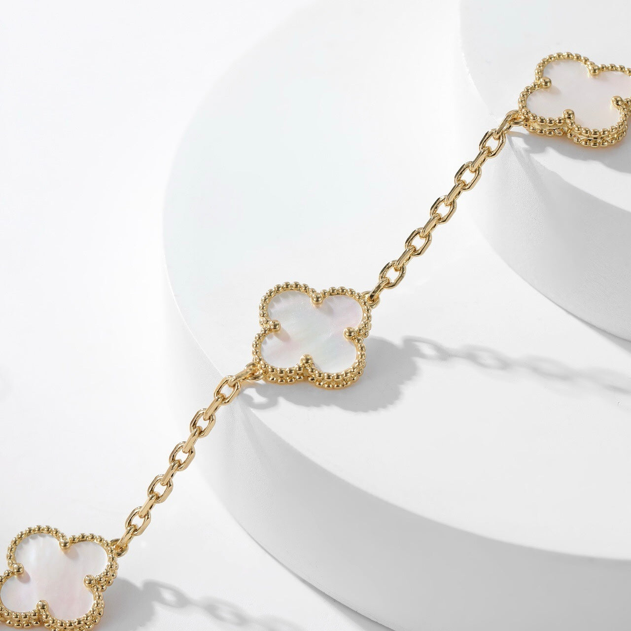 [Clara Jewels]CLOVER 10 MOTIFS WHITE MOTHER OF PEARL NECKLACE