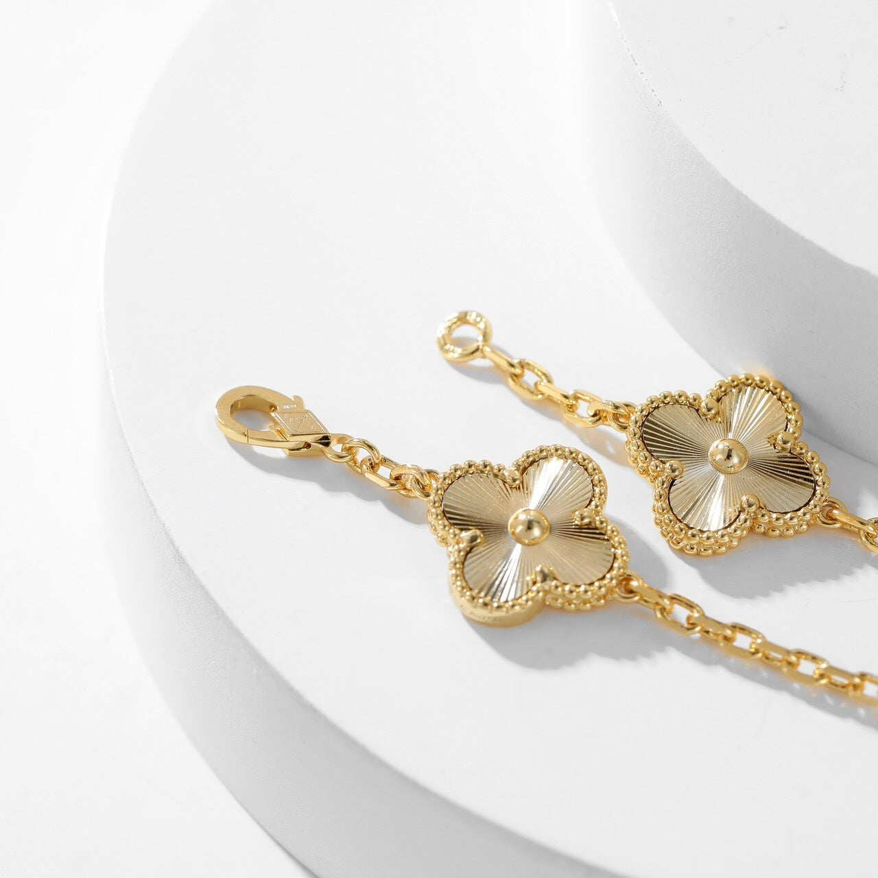 [Clara Jewels]CLOVER 10 MOTIFS LASER NECKLACE