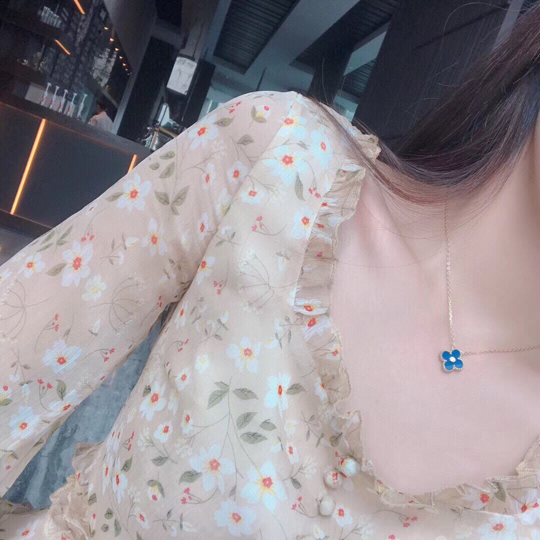 [Clara Jewels]CLOVER 15MM DIAMOND AND BLUE AGATE NECKLACE