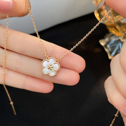 [Clara Jewels]LUCKY  WHITE MOP  PLUM BLOSSOM NECKLACE