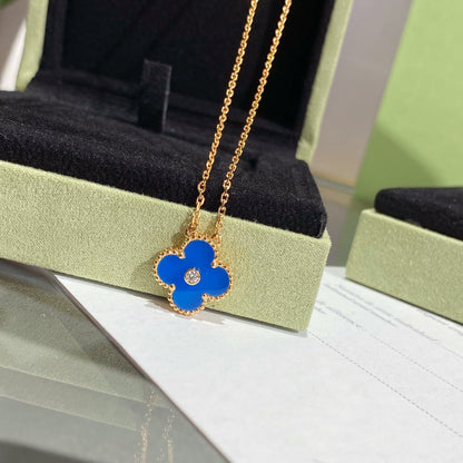 [Clara Jewels]CLOVER 15MM DIAMOND AND BLUE AGATE NECKLACE
