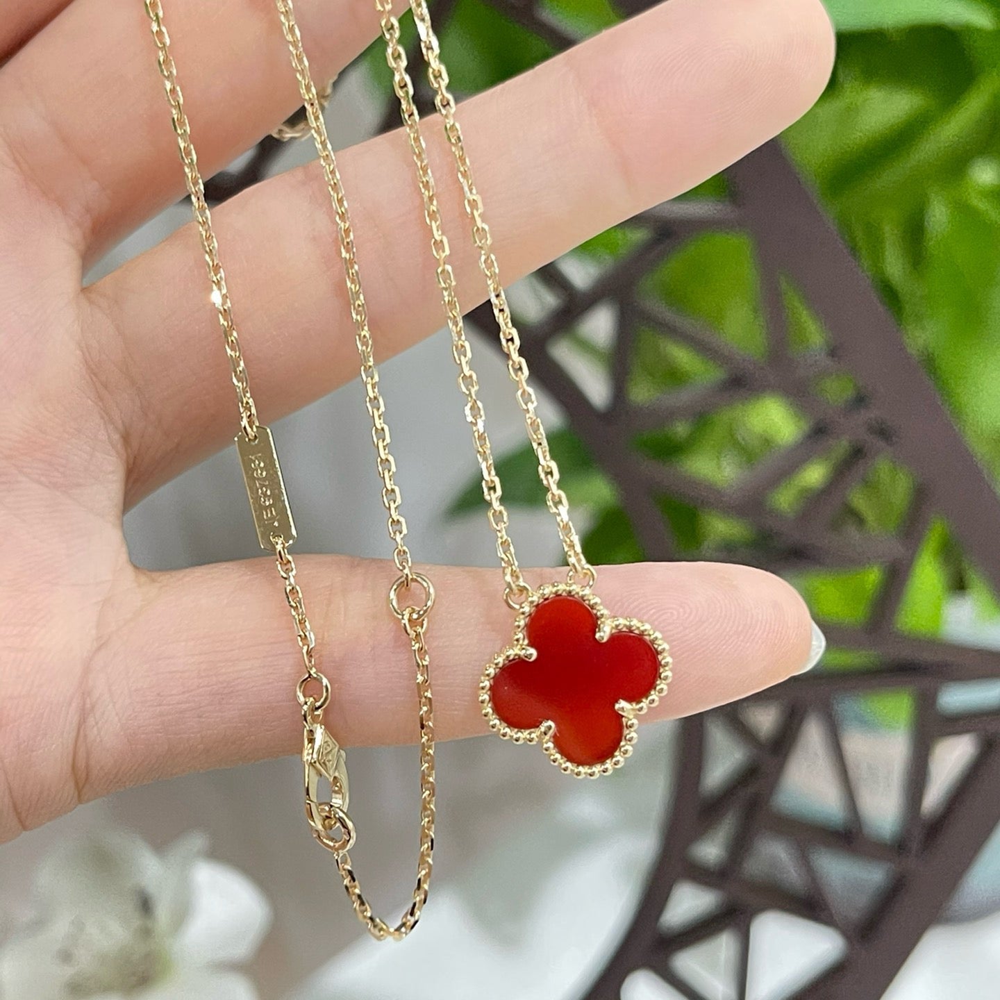 [Clara Jewels]CLOVER 15MM CARNELIAN SINGLE FLOWER NECKLACE
