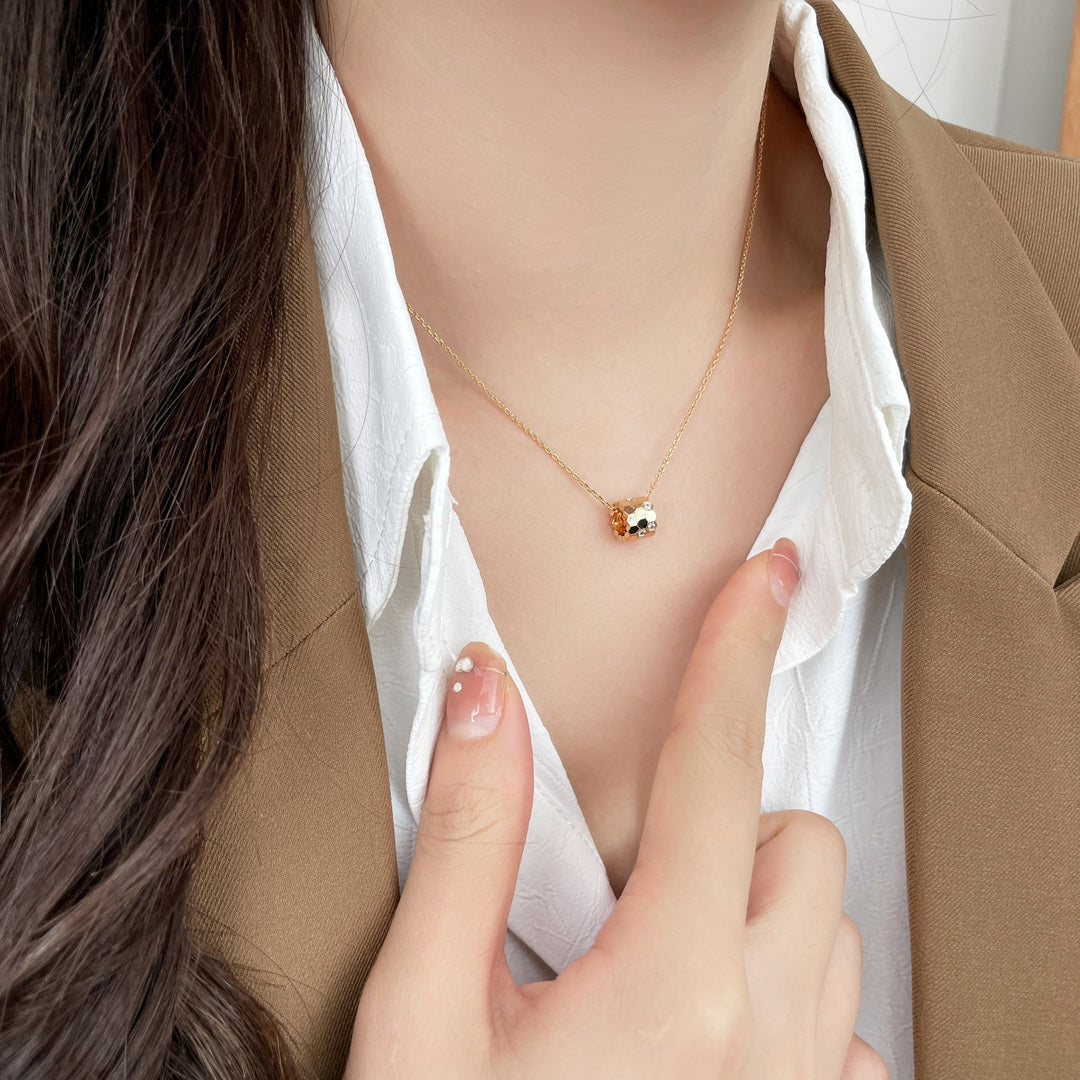 [Clara Jewels]BEE MINI PEDANT DIAMOND NECKLACE