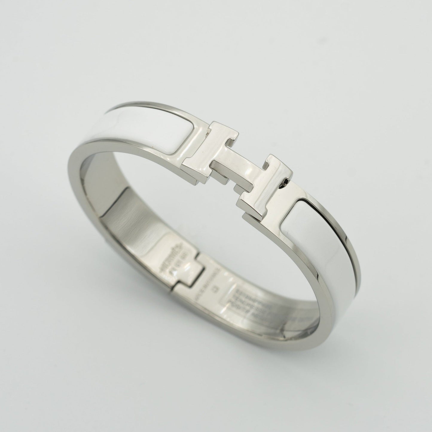 [Clara Jewels]H WHITE BRACELET