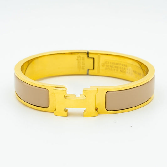 [Clara Jewels]H GREY BRACELET