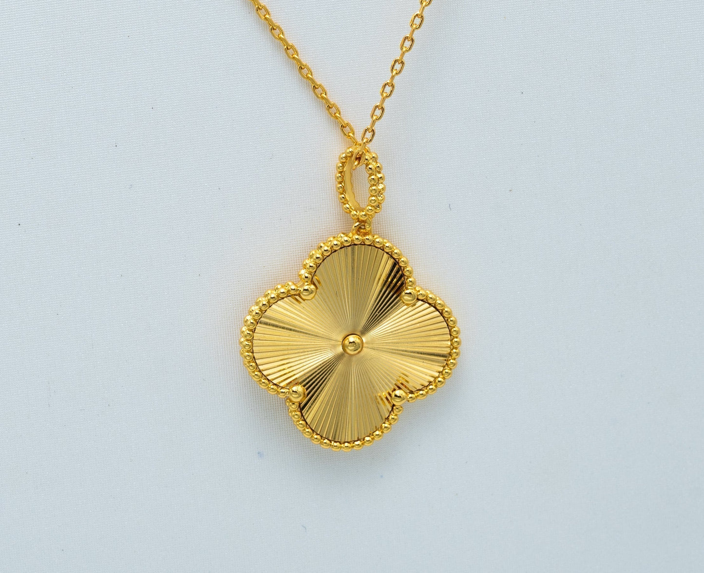 [Clara Jewels]CLOVER 25MM PEDANT NECKLACE GOLD
