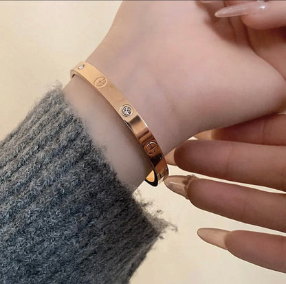 [Clara Jewely]2026 RAINBOW LOVE BRACELET 6.1MM  10 DIAMONDS