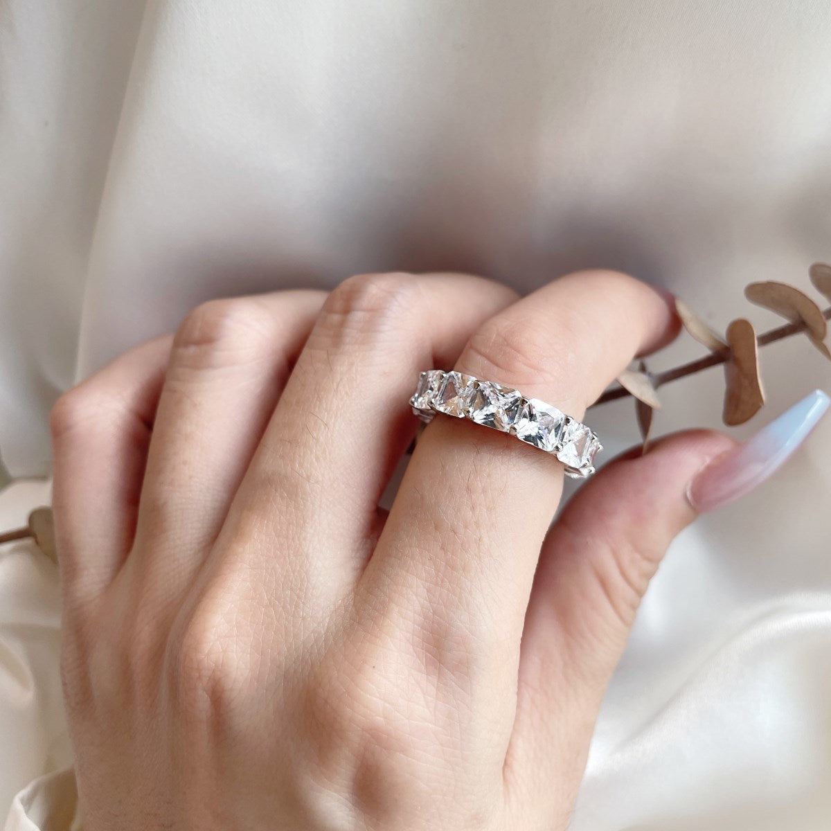 [Clara Jewels]Elegant Princess Cut Tennis Ring