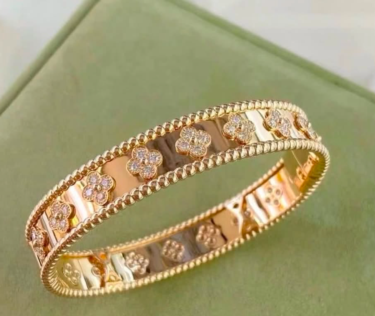 [Clara Jewels]CLOVER BRACELET 8MM DIAMONDS