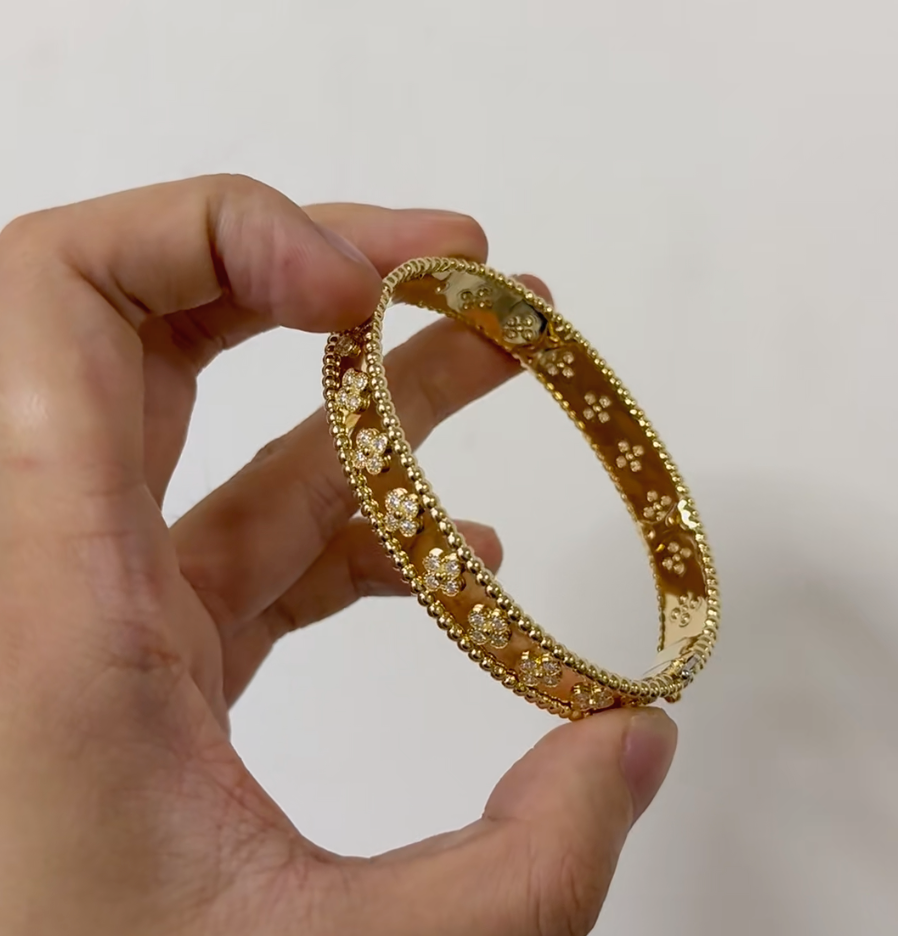 [Clara Jewels]CLOVER BRACELET 8MM DIAMONDS
