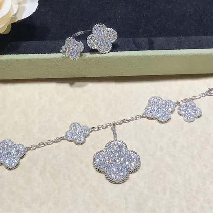 [Clara Jewels]CLOVER 6 MOTIFS SILVER DIAMOND BRACELET