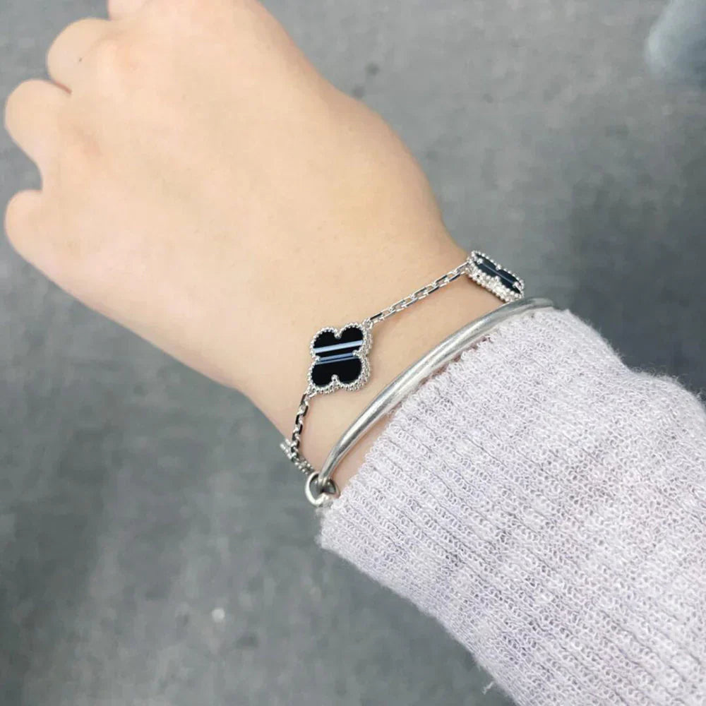 [Clara Jewels] CLOVER 5 MOTIF PULSAR STONE BRACELET COLLECTION