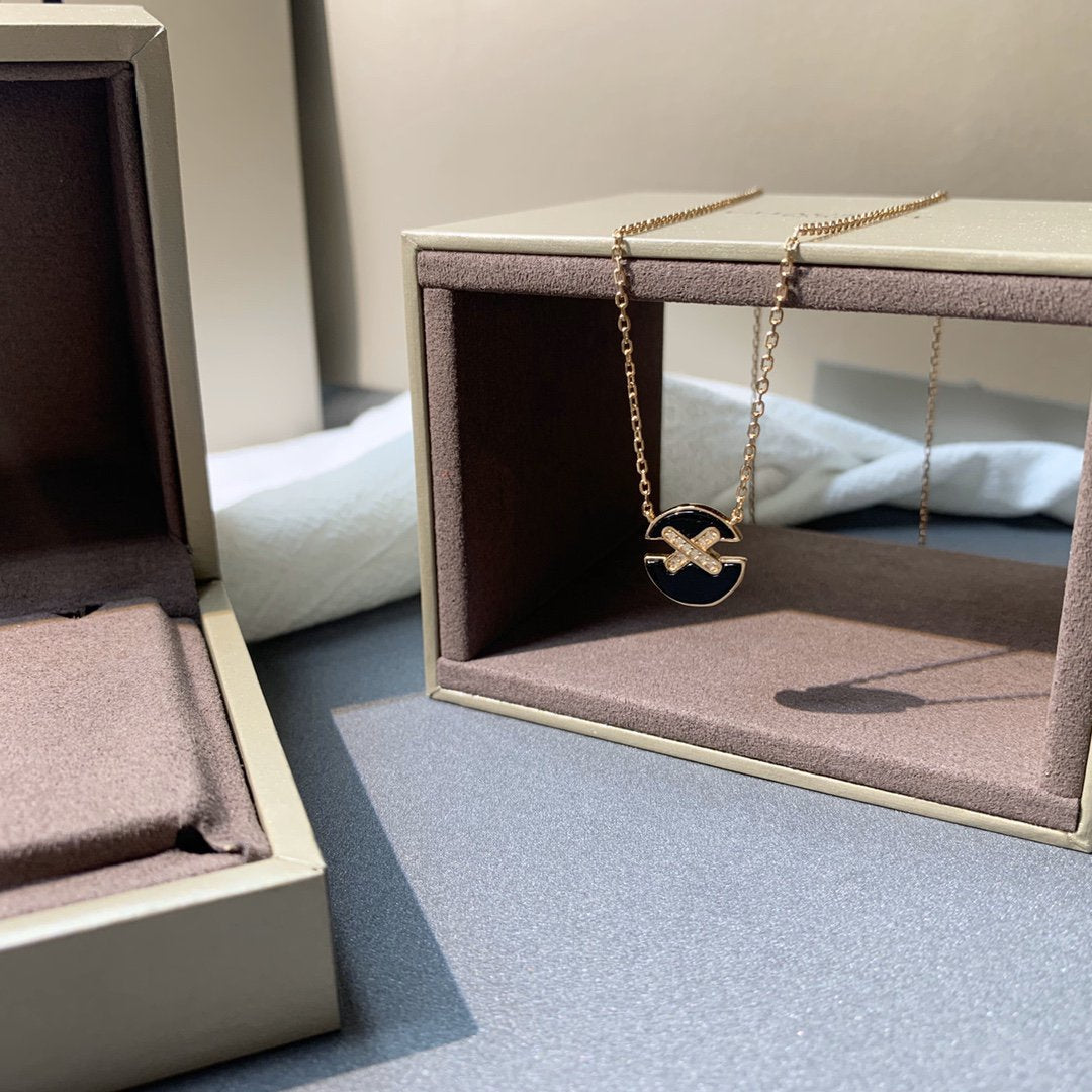 [Clara Jewels]JEUX DE PINK GOLD DIAMOND NECKLACE