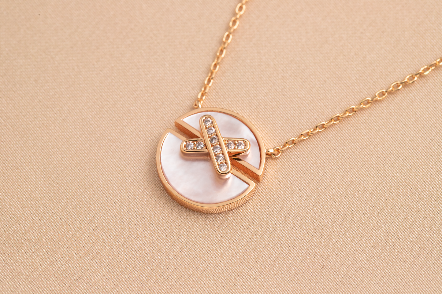 [Clara Jewels]JEUX DE PINK GOLD DIAMOND NECKLACE