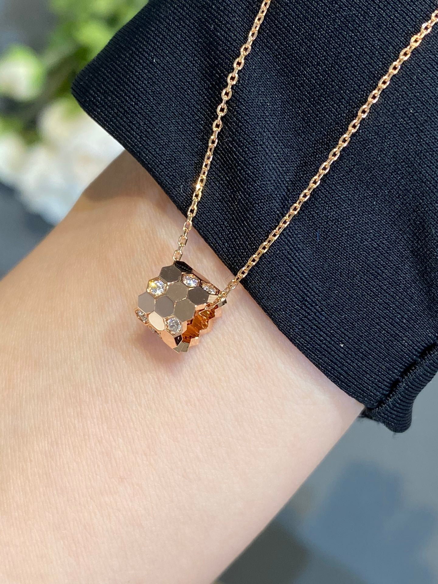 [Clara Jewels]BEE LOVE DIAMOND NECKLACE