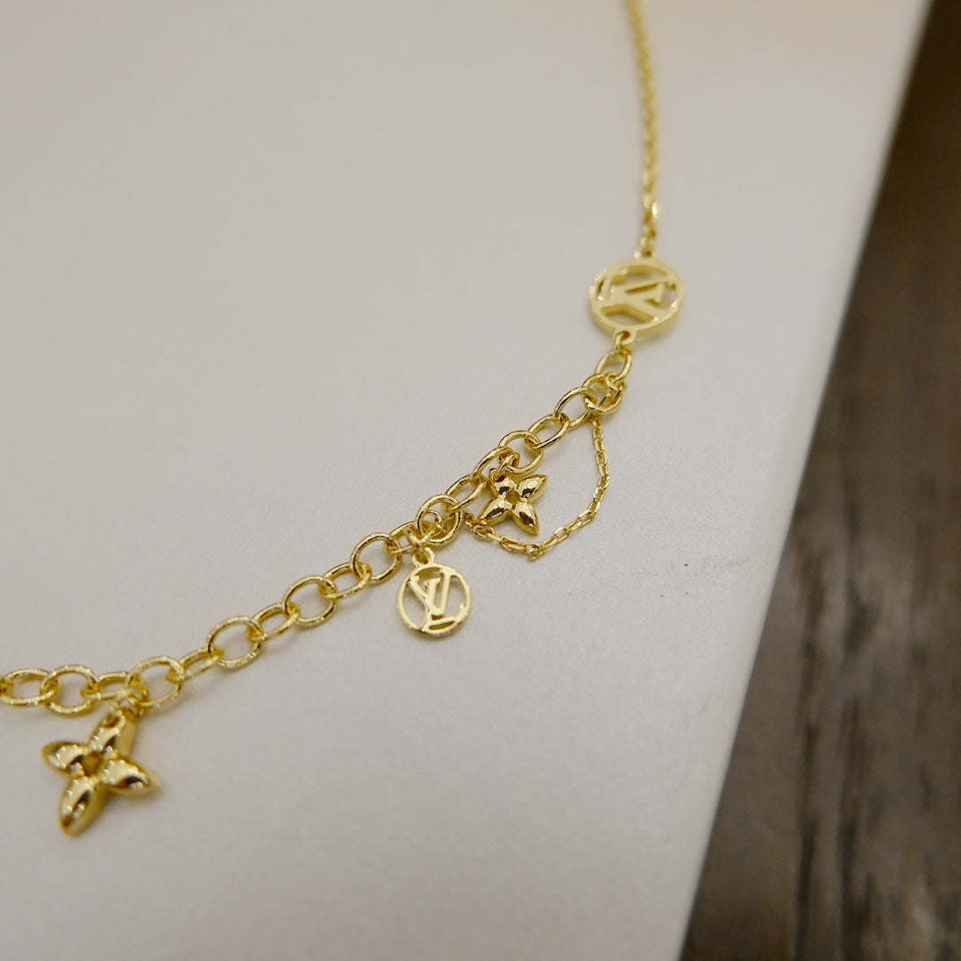 [Clara Jewels]BLOOMING SUPPLE NECKLACE BRASS