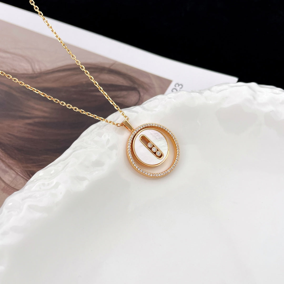 [Clara Jewely]LUCKY MOVE MM NACRE BLANCHE DIAMOND NECKLACE