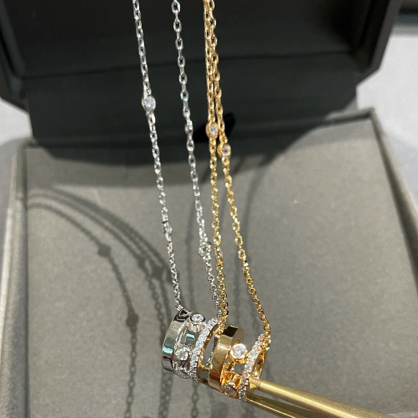 [Clara Jewely]CHAIN MOVE ROMANE PEDAND NECKLACE