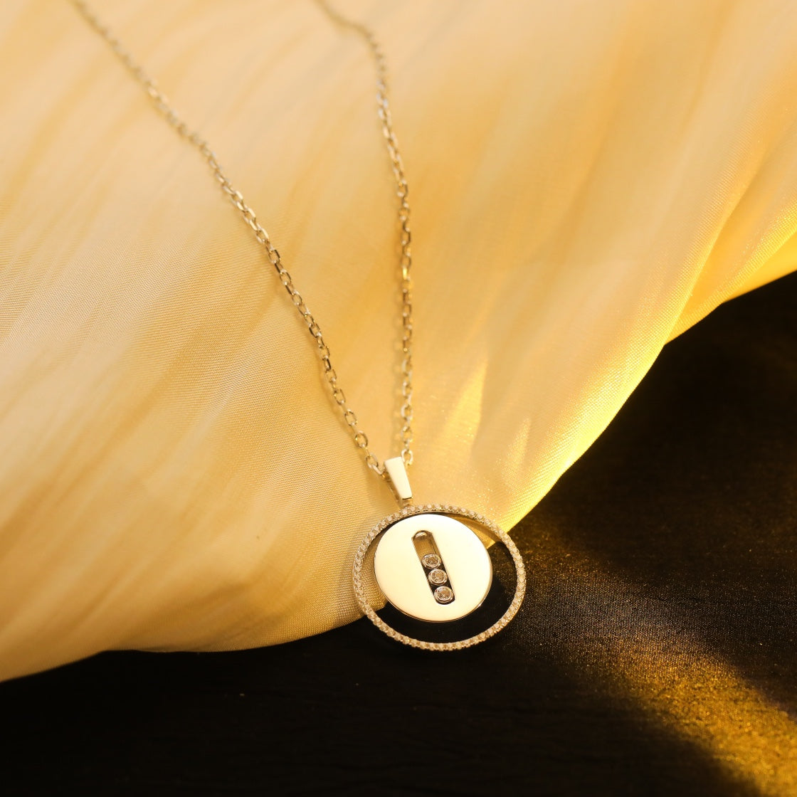 [Clara Jewely]LUCKY MOVE MM SILVER DIAMOND NECKLACE