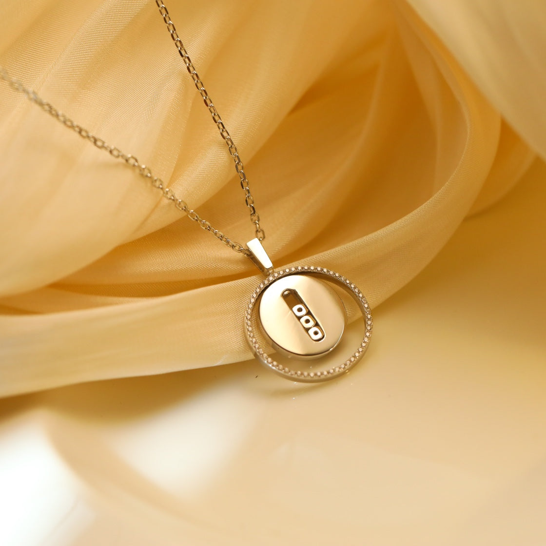 [Clara Jewely]LUCKY MOVE MM SILVER DIAMOND NECKLACE
