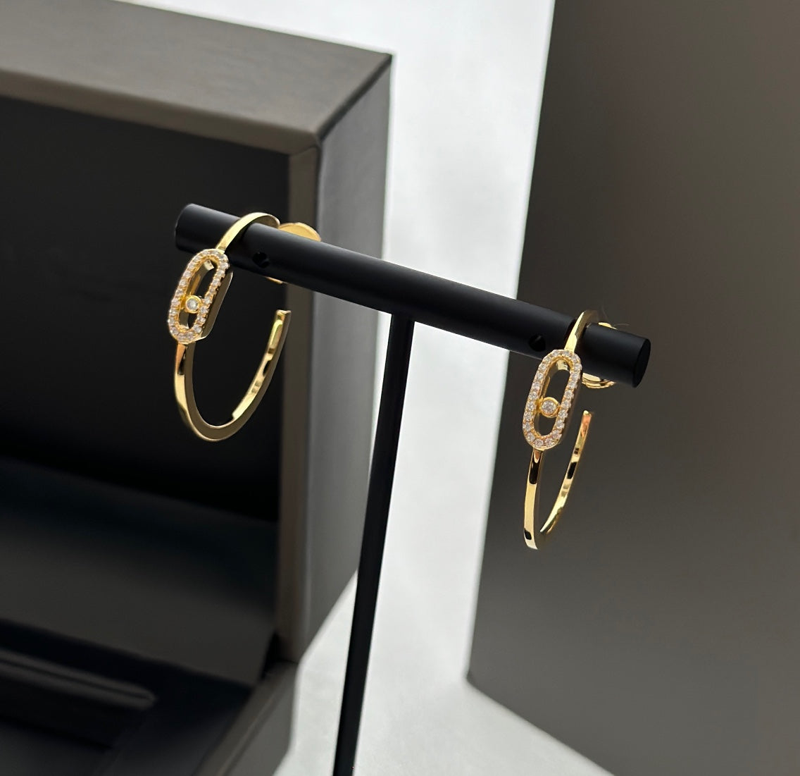 [Clara Jewely]CREOLES MOVE UNO PM DIAMOND EARRINGS