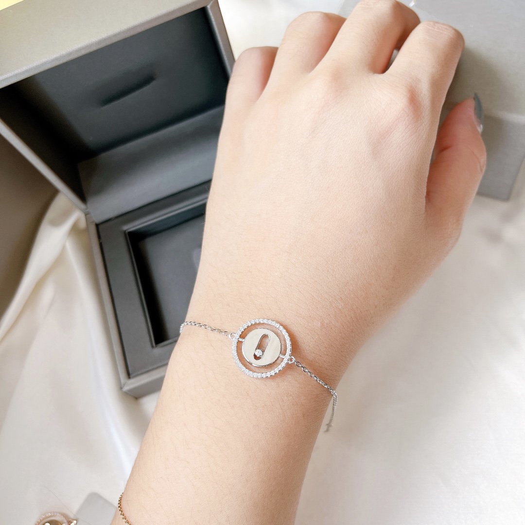 [Clara Jewely]LUCKY MOVE PAVED DIAMOND BRACELET