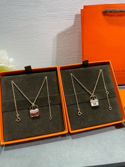 [Clara Jewels]H CIRCE MOISSANITE PENDANT NECKLACE GOLD