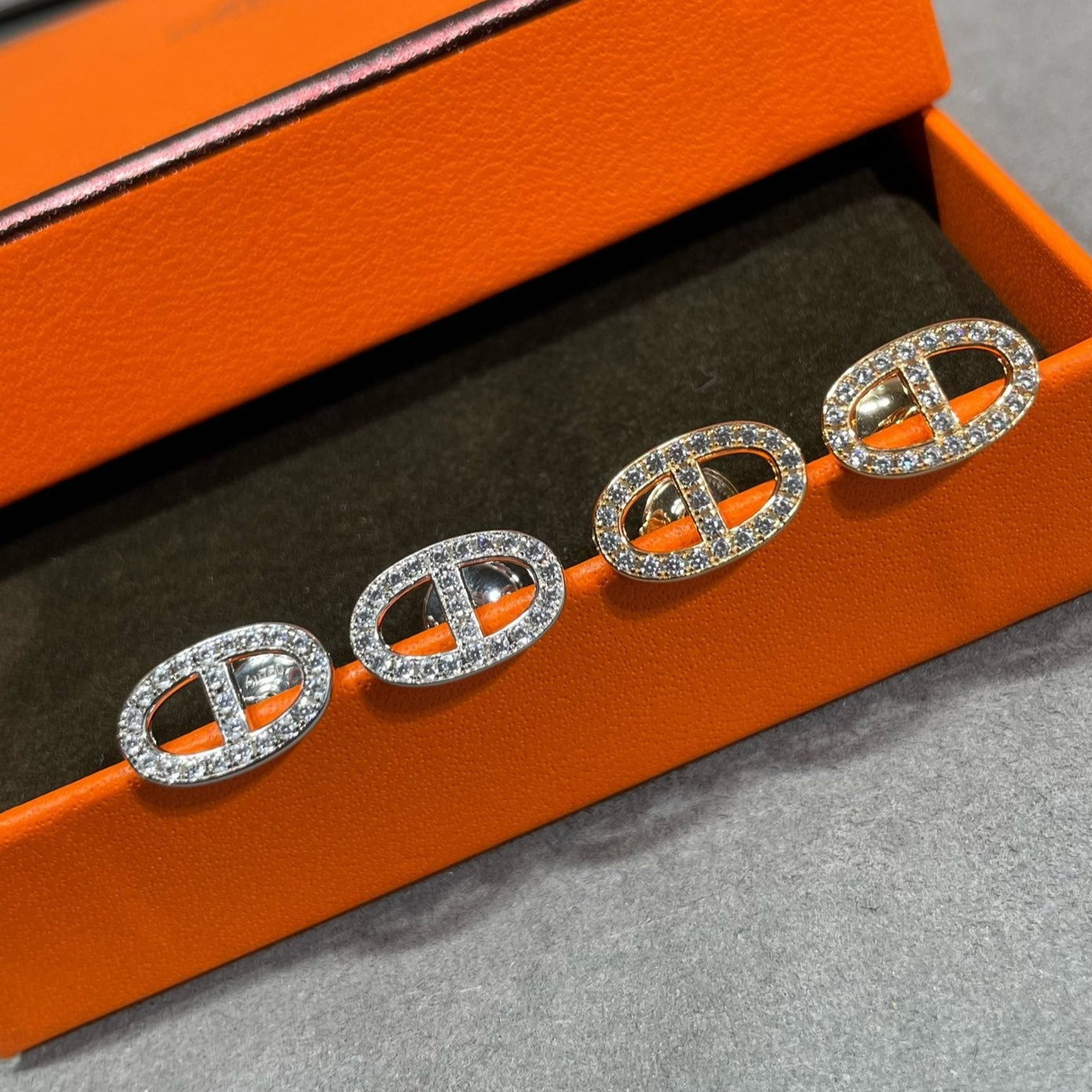 [Clara Jewels]HM FULL DIAMOND PIG NOSE STUD EARRINGS