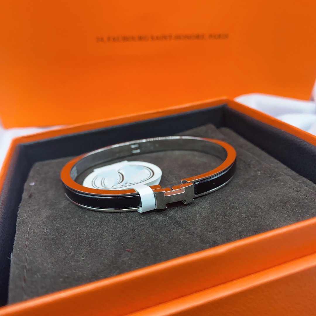 [Clara Jewels]CLASSIC HM CLIC BLACK 8MM ENAMEL BRACELET